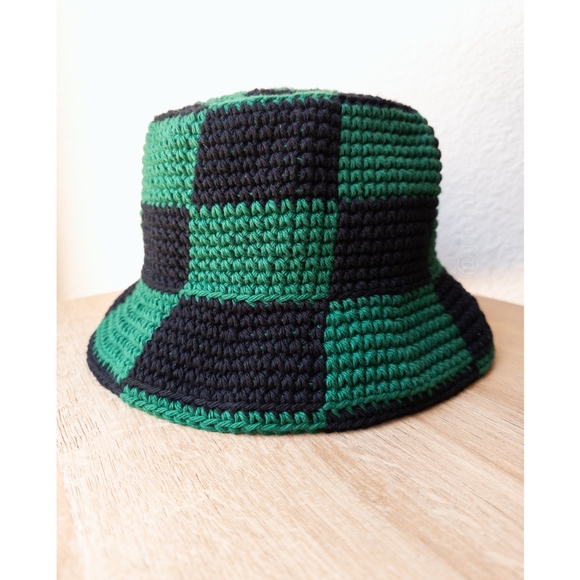 Checkered Crochet Bucket Hat - Green/Black (Handmade) - Picture 7 of 12